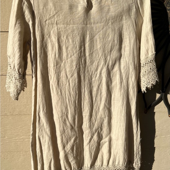 Stella Rosa Beige Linen Dress with Crocheted sleeves and bottom, Small - Picture 3 of 9